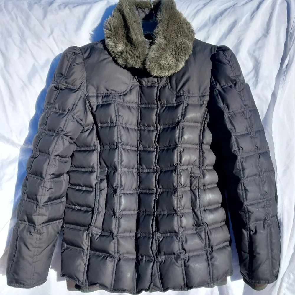 Jacket - Picture 1 of 4
